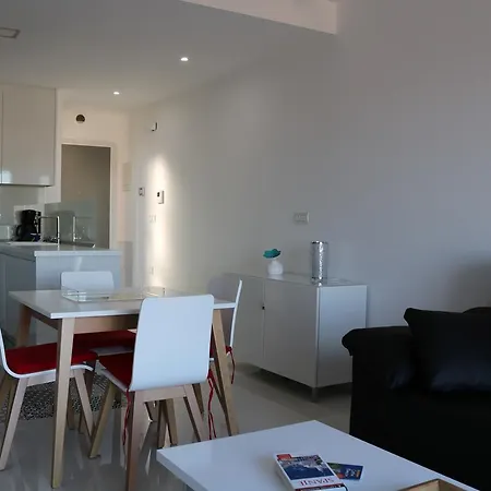 Elisa Bay Apartamento